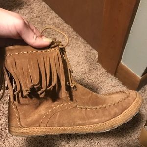Ugg Moccasin Boots